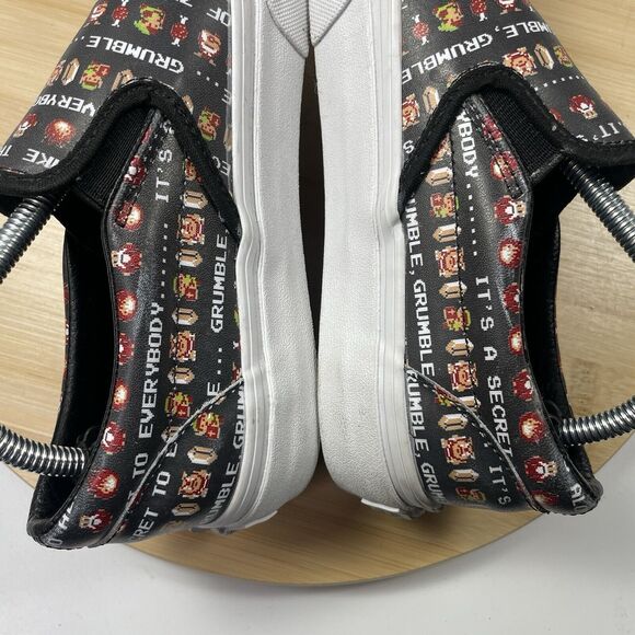 Vans X Nintendo Legend Of Zelda Logo Print Womens Size 6 Black Classic Slip Ons - Picture 12 of 15